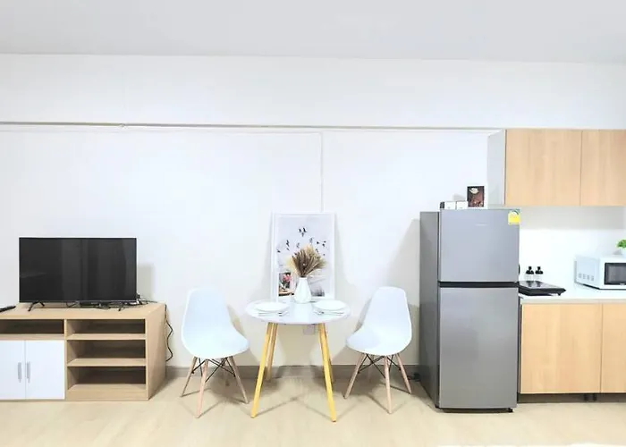 New Renovated Near Dmk/bts/impact/government